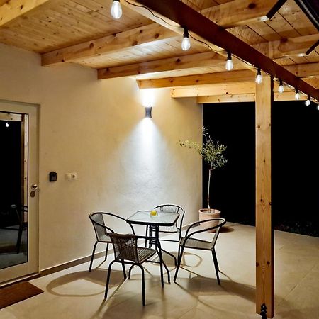 Cozy Owl'S Studio Home Pírgos Buitenkant foto